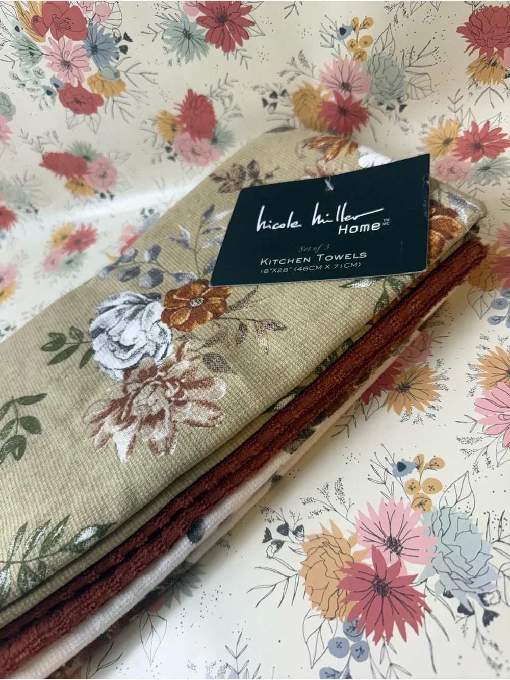 Nicole Miller Kitchen Towels - Set of 3